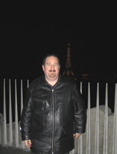Eiffel Tower -
                Paris 2005